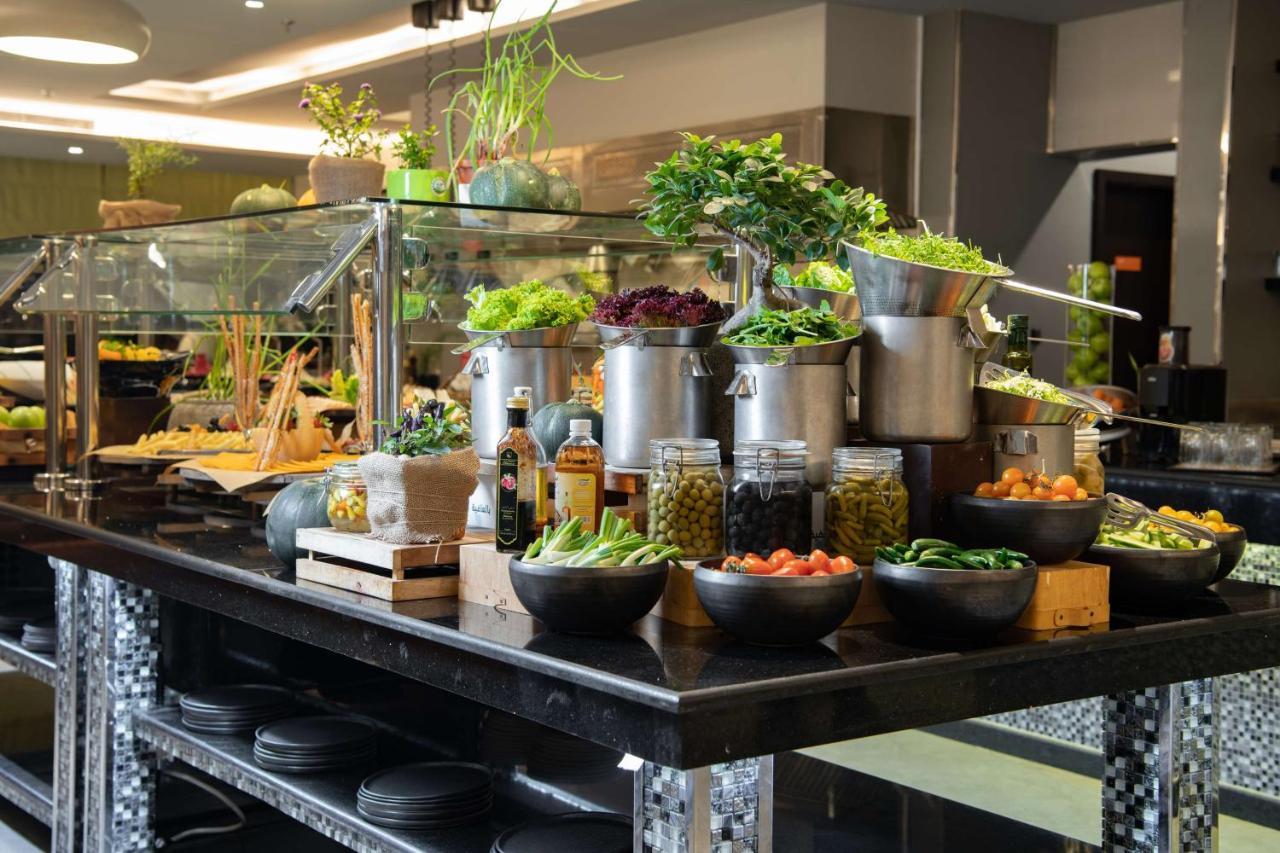 Radisson Hotel & Apartments Dammam Industrial City Extérieur photo