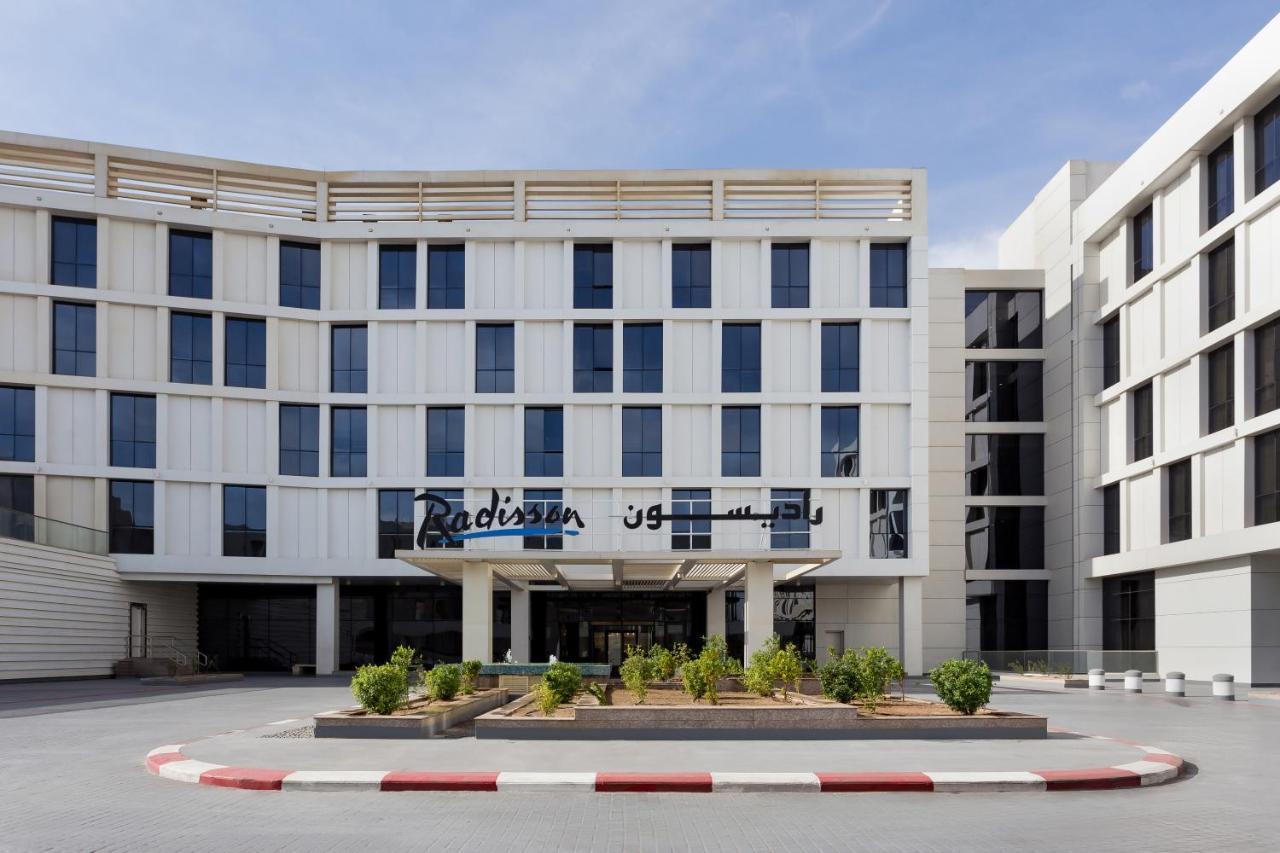 Radisson Hotel & Apartments Dammam Industrial City Extérieur photo