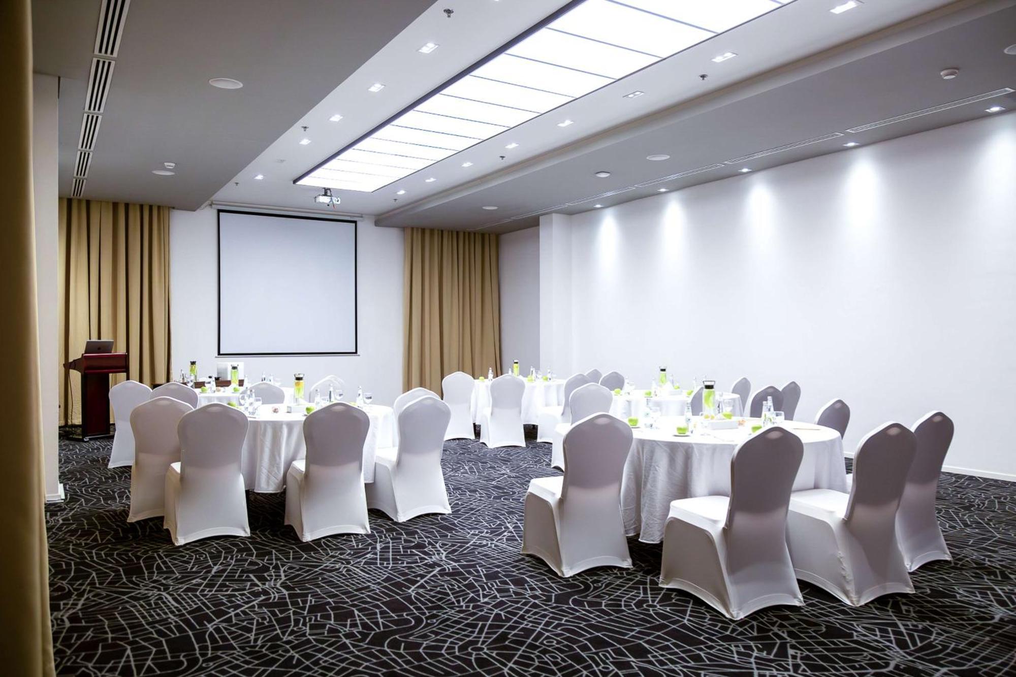 Radisson Hotel & Apartments Dammam Industrial City Extérieur photo