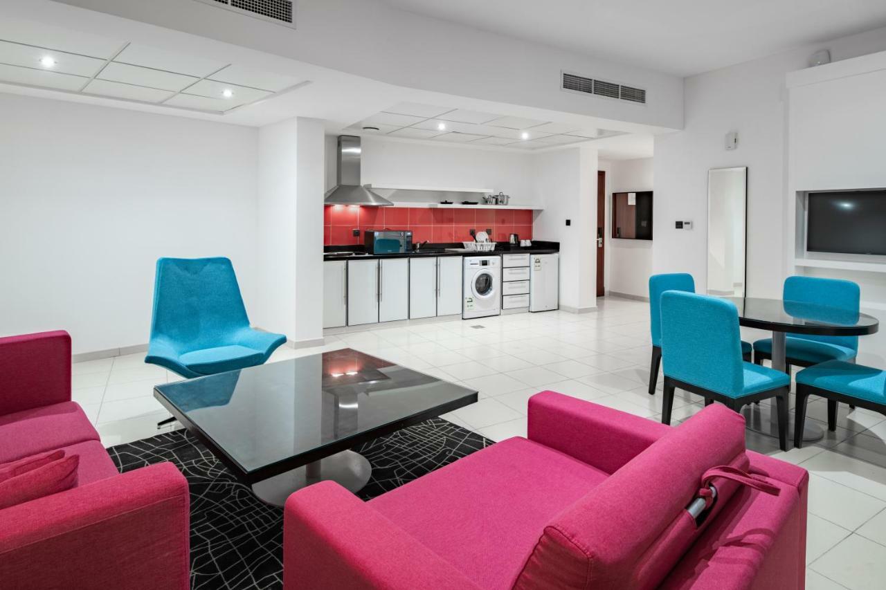 Radisson Hotel & Apartments Dammam Industrial City Extérieur photo