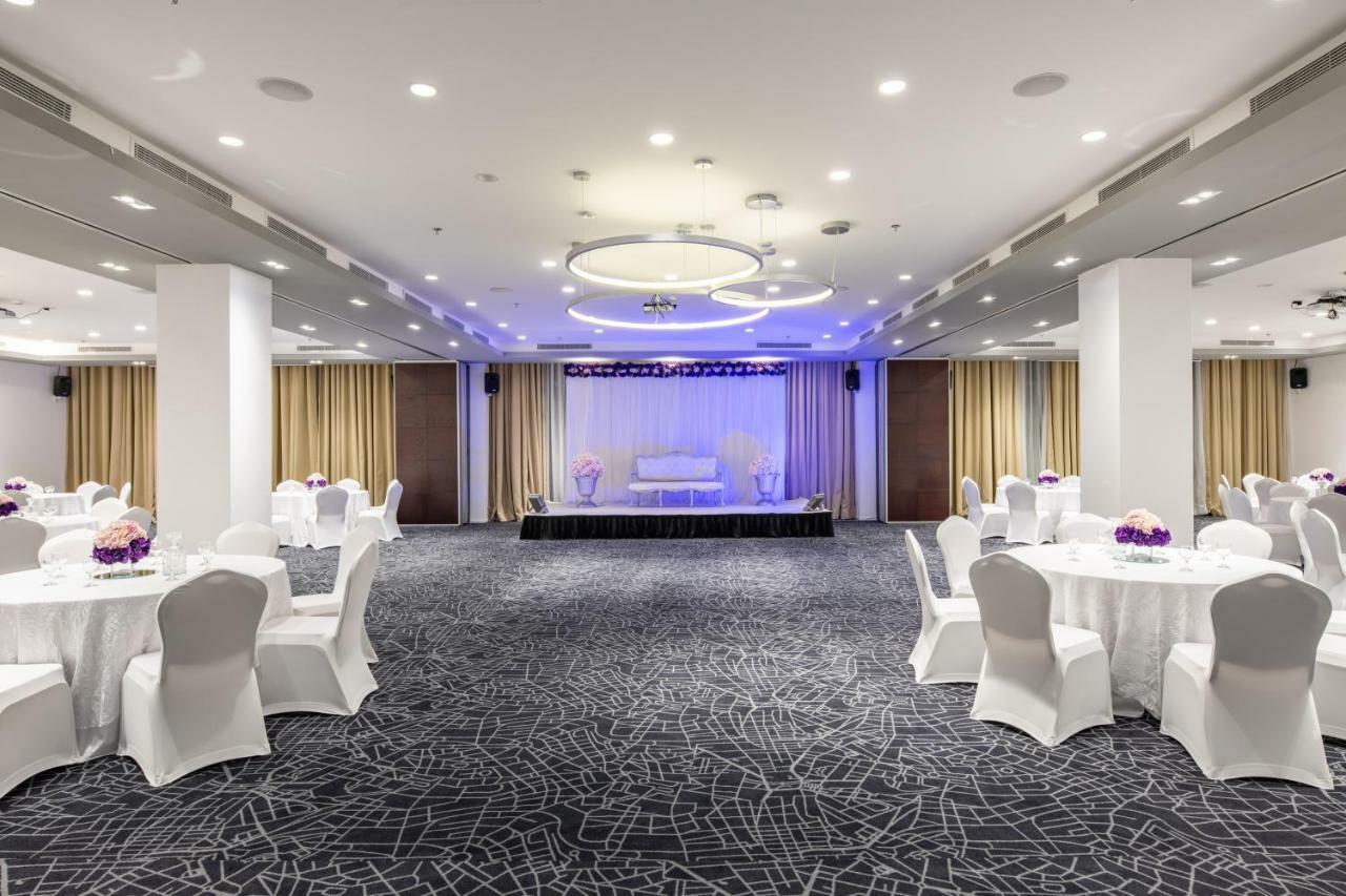Radisson Hotel & Apartments Dammam Industrial City Extérieur photo